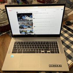 acer chromebook 317 17 inch screen