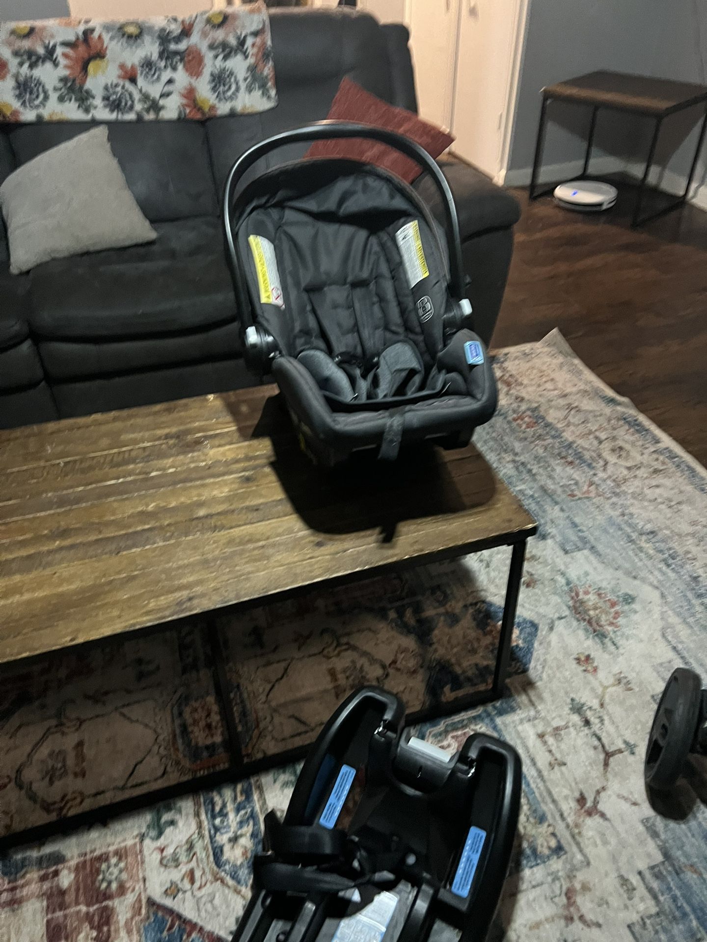 Graco Car seat Stroller Combo 