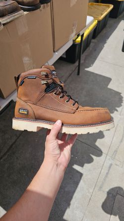 Size 11 D Ariat Work Boots Composite Toe