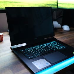 Dell G7 15.6" 4K OLED Gaming Laptop