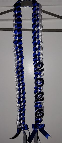 Ribbon leis