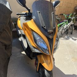 2014 Kymco Xciting 500i
