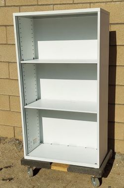 METAL SHELF