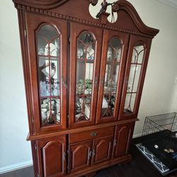 China Cabinet With Glass Doors