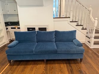 Couch/ Sofa