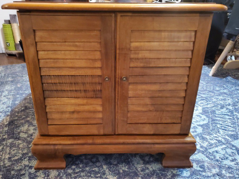 Ethan Allen Record Cabinet