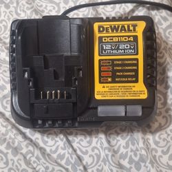 Dewalt Battery Charger Dcb1104