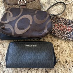 Coach And Michael Kors Wallets 