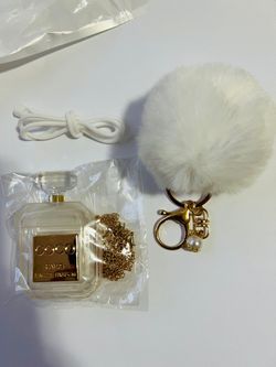 Airpods 1&2 Case Perfume Bottle With Chain Fur Ball And Strap