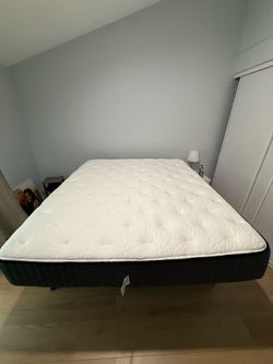 Barely Used Cal King Ortho Cooling Mattress