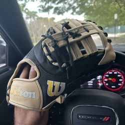 Wilson baseball Glove 