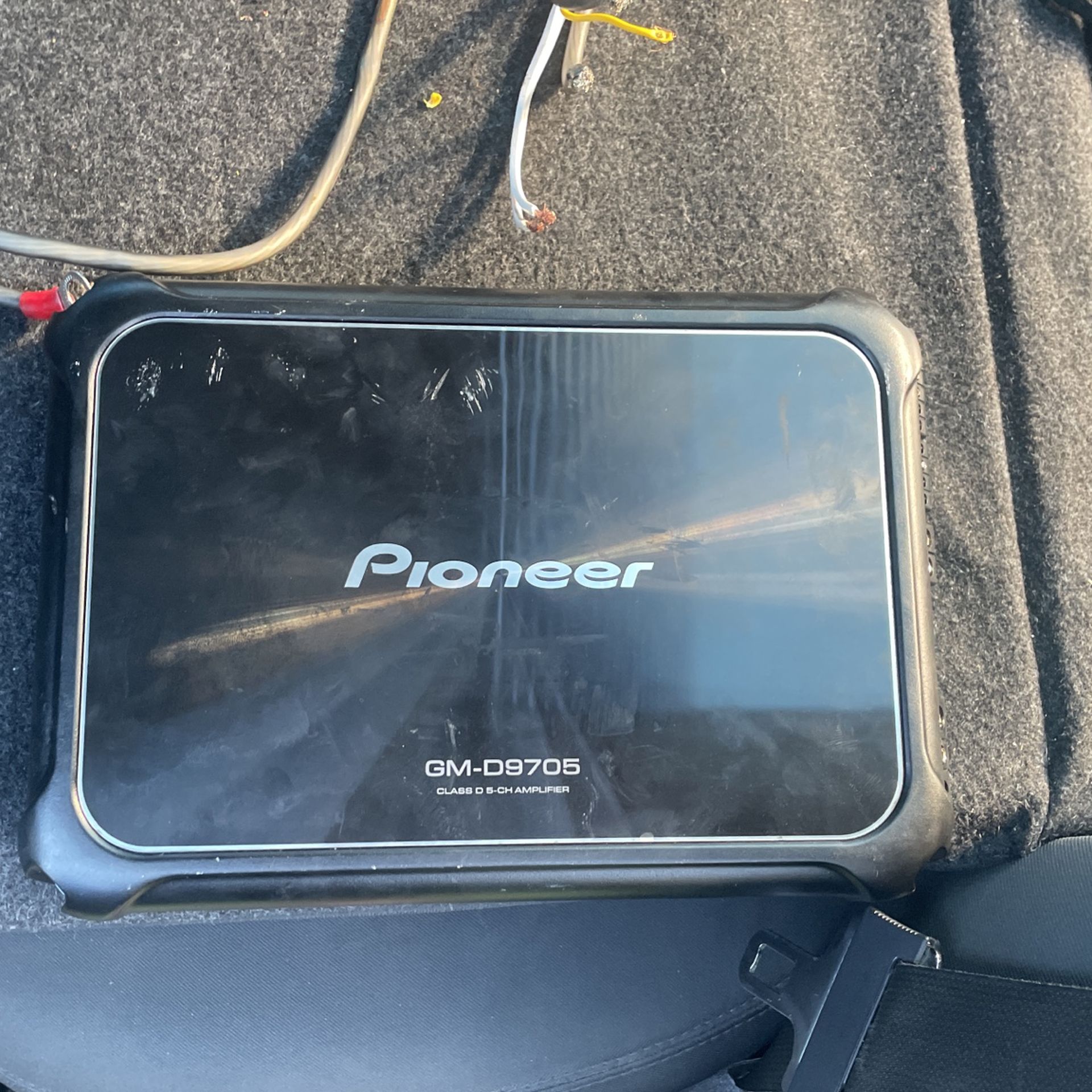 pioneer gm-d9705 class-d 5-channel amplifier