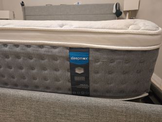 King Size Mattress- FREE