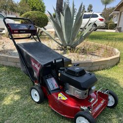 Toro Proline 21 Commercial Lawn Mower  In Good Condition & Good Working Order