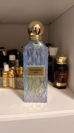 Blue Diamond - Aqua by Ibraheem Al Qurashi (Unisex)