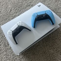 Playstation 5 (PS5)