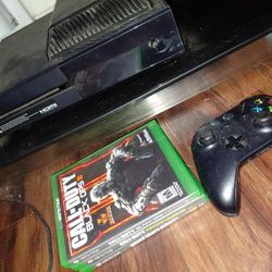 Xbox 360 - Black - With Games