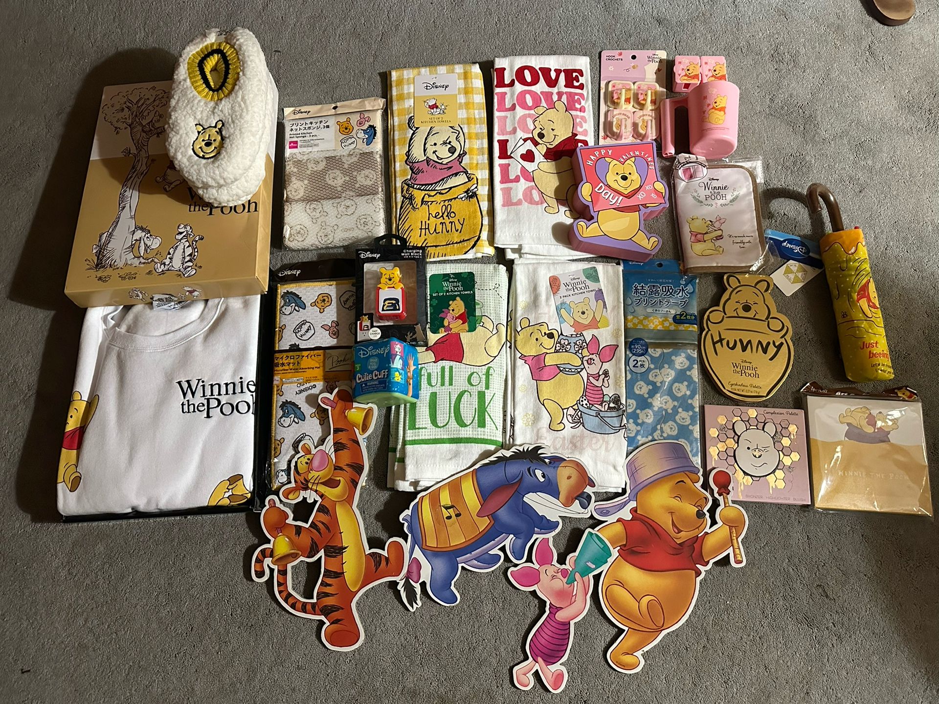 Winnie the Pooh lot