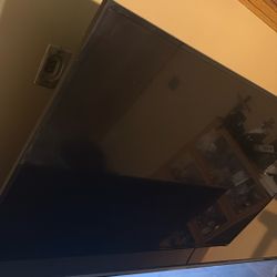 Vizio Tv 55 Inch With  Vizio Surround System Sound Bar 