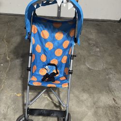 Umbrella stroller w/ canopy (in Des Moines)