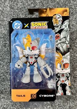 DC x Sonic the Hedgehog TAILS CYBORG 5-inch Action Figure Brand New Superhero