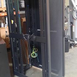 APC Server Cabinets