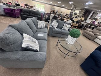 Furniture & Mattress Discounters