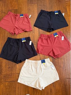 Women’s Old Navy Powersoft Shorts **BRAND NEW**