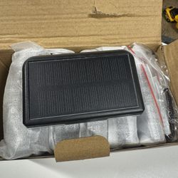 Solar garden lights