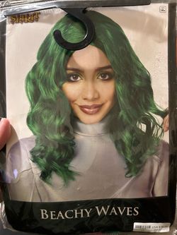 Green wig