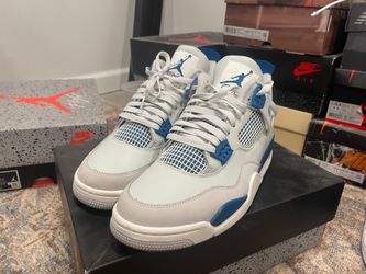 Jordan 4 military blues size 11