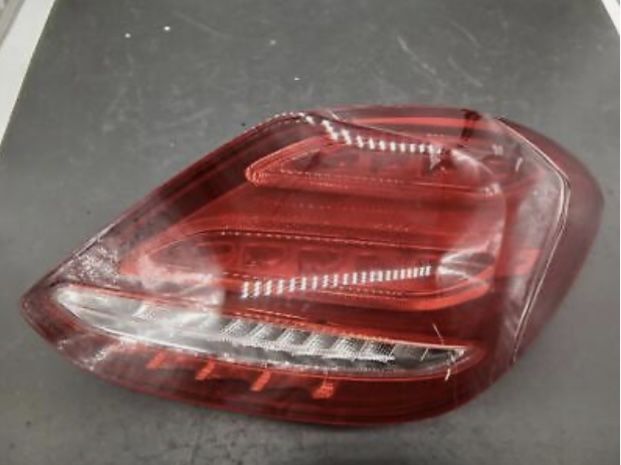 2016 MERCEDES C-CLASS Right Taillight 205 Type; (Sdn), C300, LED
