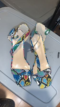 snakeprint heels w/ matching clutch