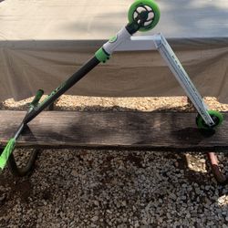Lucky Brand Kink Bar Pro Scooter.