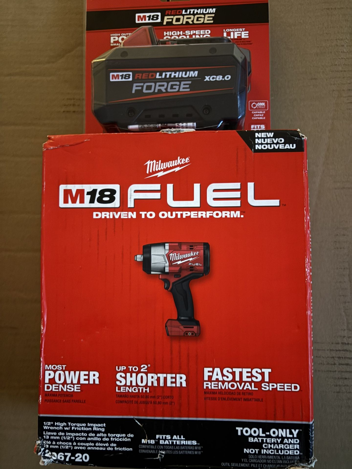 Milwaukee Fuel Impact Wrench & 8.0 Forge Battery