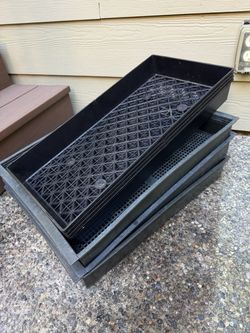Black Plant trays - stack