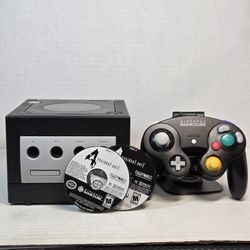 Nintendo GameCube Resident Evil 4 Bundle