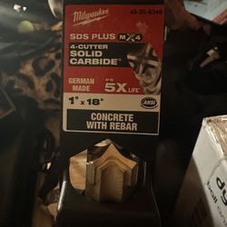 Milwaukee      4 Solid Carbine 1”x 18” 