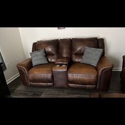 Genuine Leather Power Recliners With Chargers 