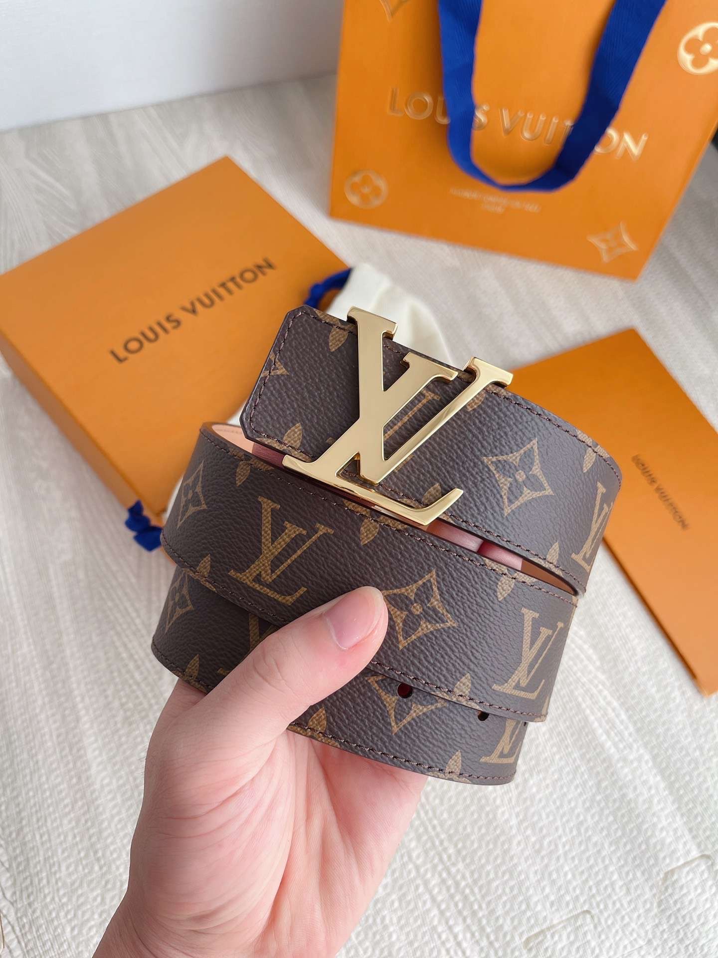 Lv Brown Leather Belt Brand New Comes With Receipts And Everything Let Me Know If You Have Any Questions 