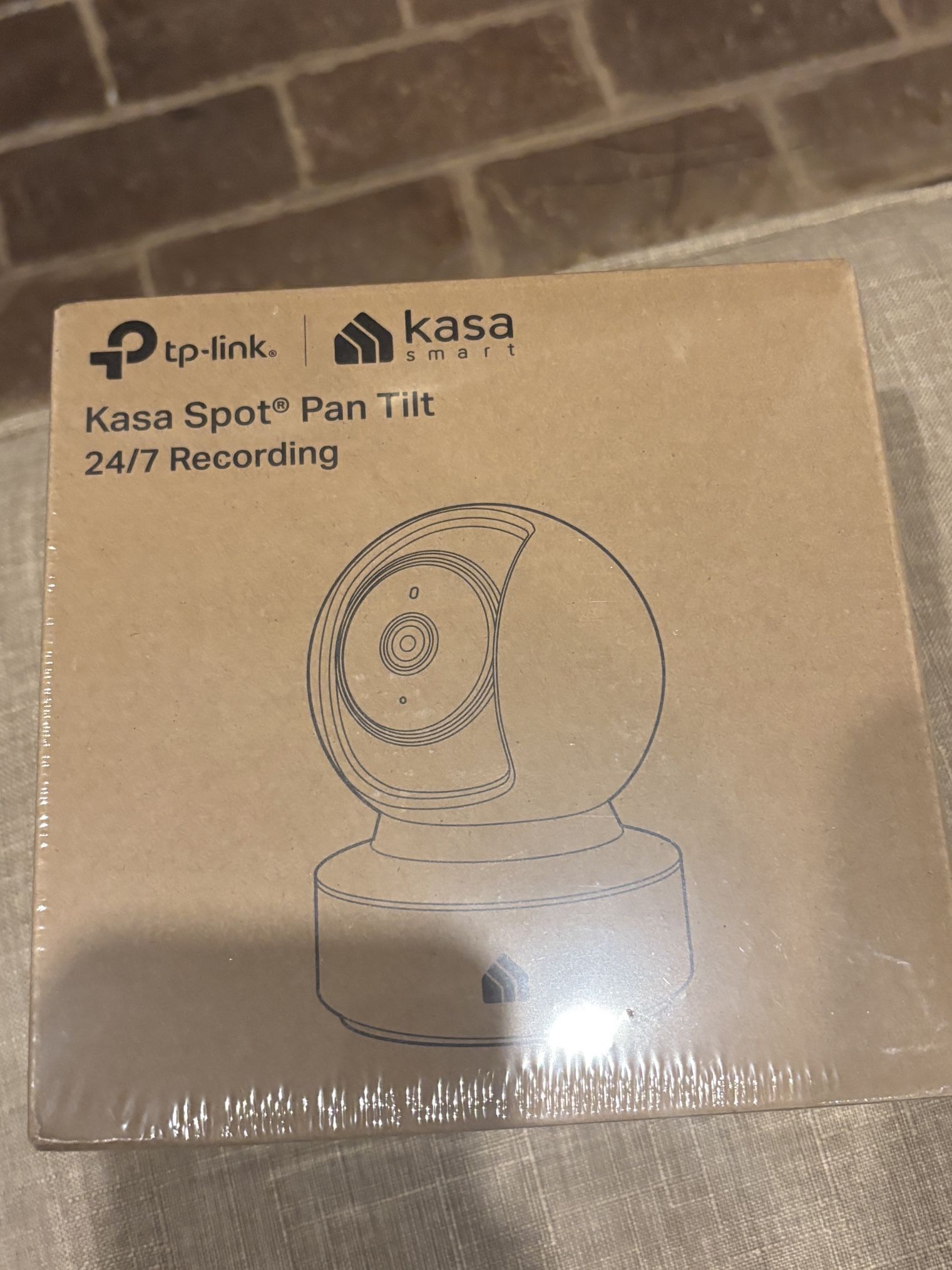 Kasa Indoor Pan/Tilt Smart Security Camera