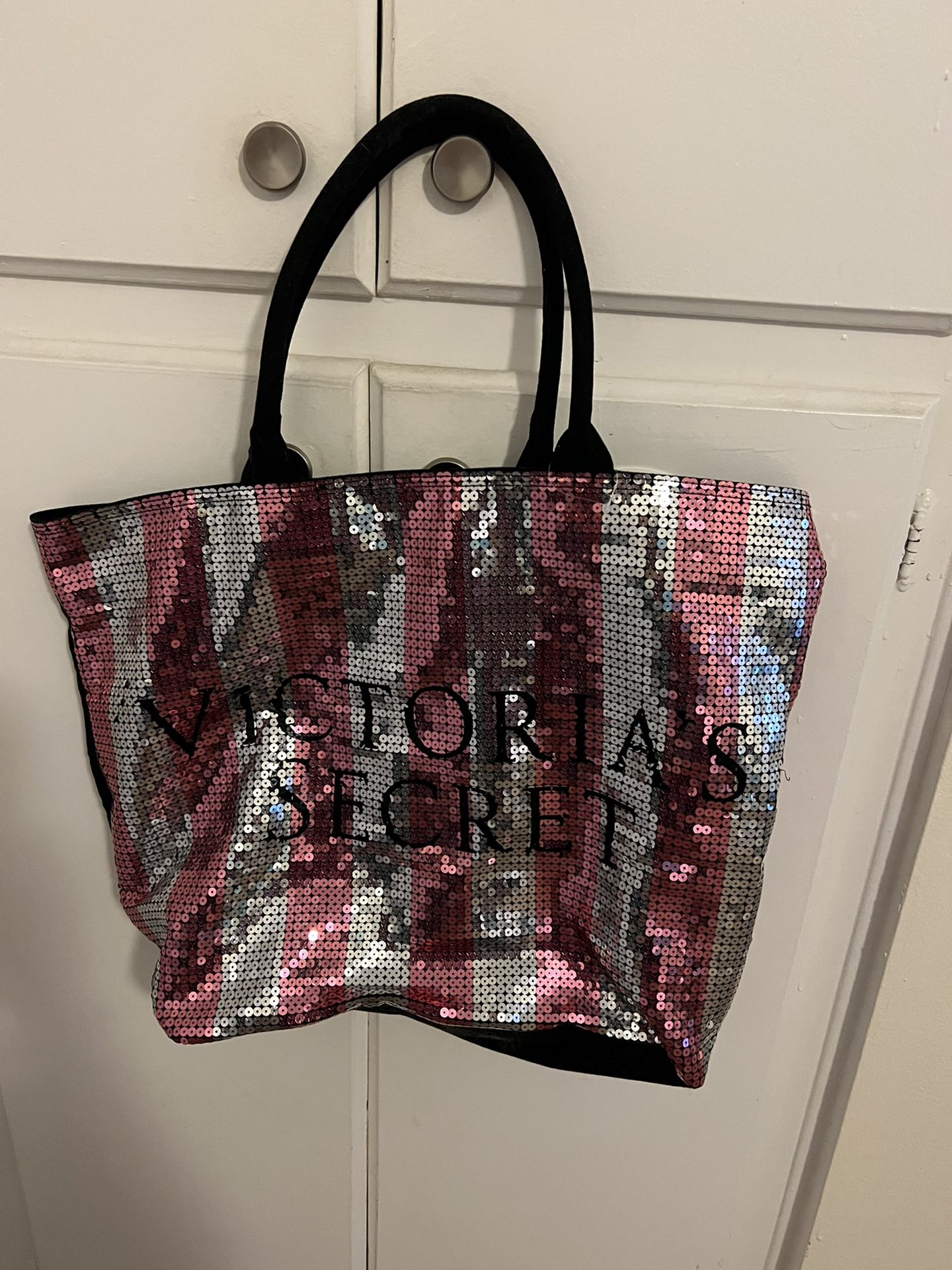 Victoria's Secret Sequin Tote Bag for Sale in San Diego, CA - OfferUp