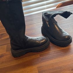 Like New Little Girls Zara Boots 