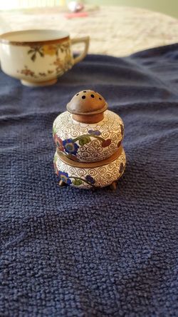 Beautiful cloisonne salt pepper dish