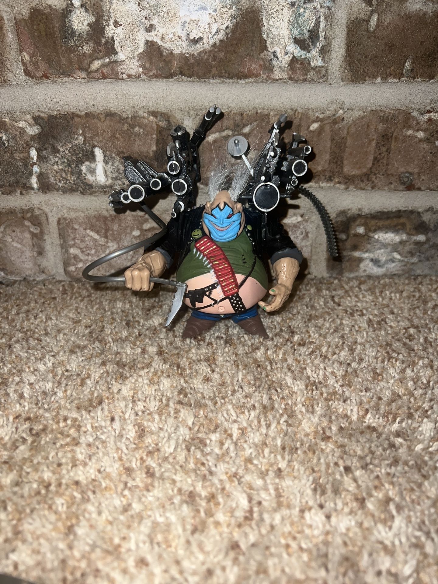 1996 MCFARLANE TOYS SPAWN DELUXE 5"IN ULTRA ACTION FIGURE "CLOWN II". Missing missile & face/bracelet an arm 
