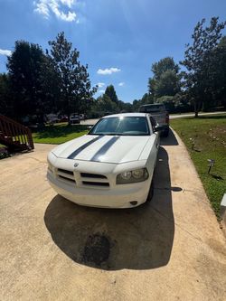 2007 Dodge Challenger v6