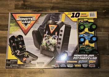 NEW Monster Jam Pit Party & Go Carrying Case, Rolling, Fits up to 15 Toy Trucks