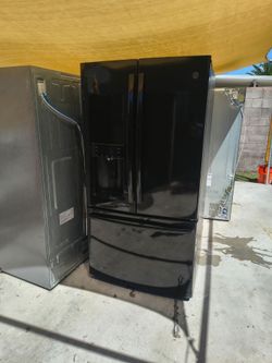 Ge Refrigerator Black 3 door