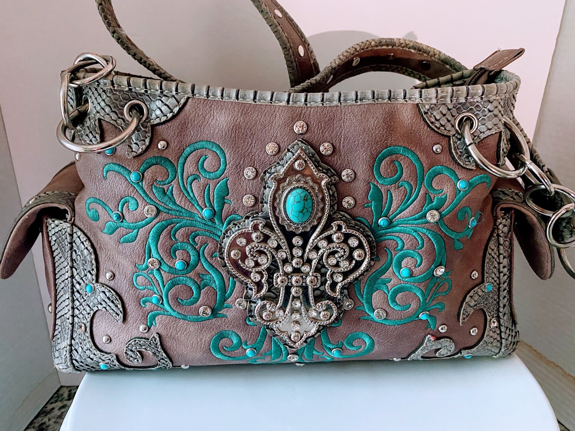 Cowgirl Concealed Bag