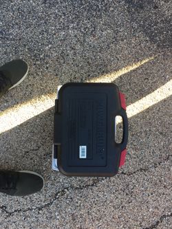 Powerbuilt strut spring compressor